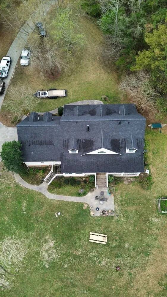 Slide of Diego Roofing