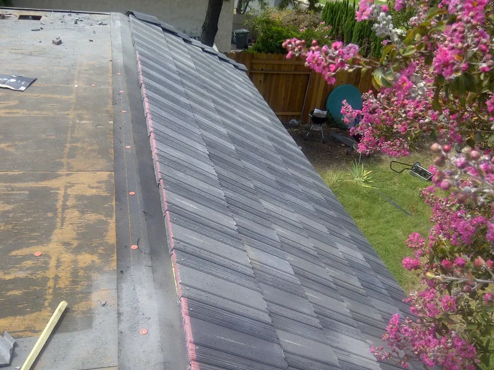 Slide of Diego's Roofing Corp