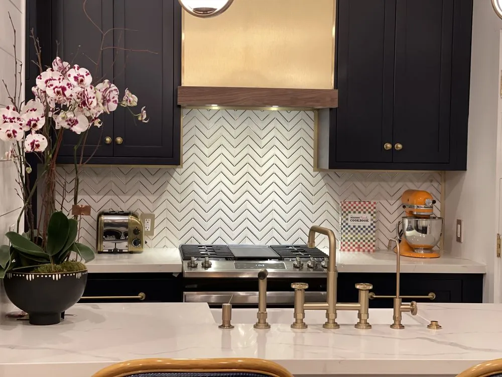 Slide of Digenova Construction