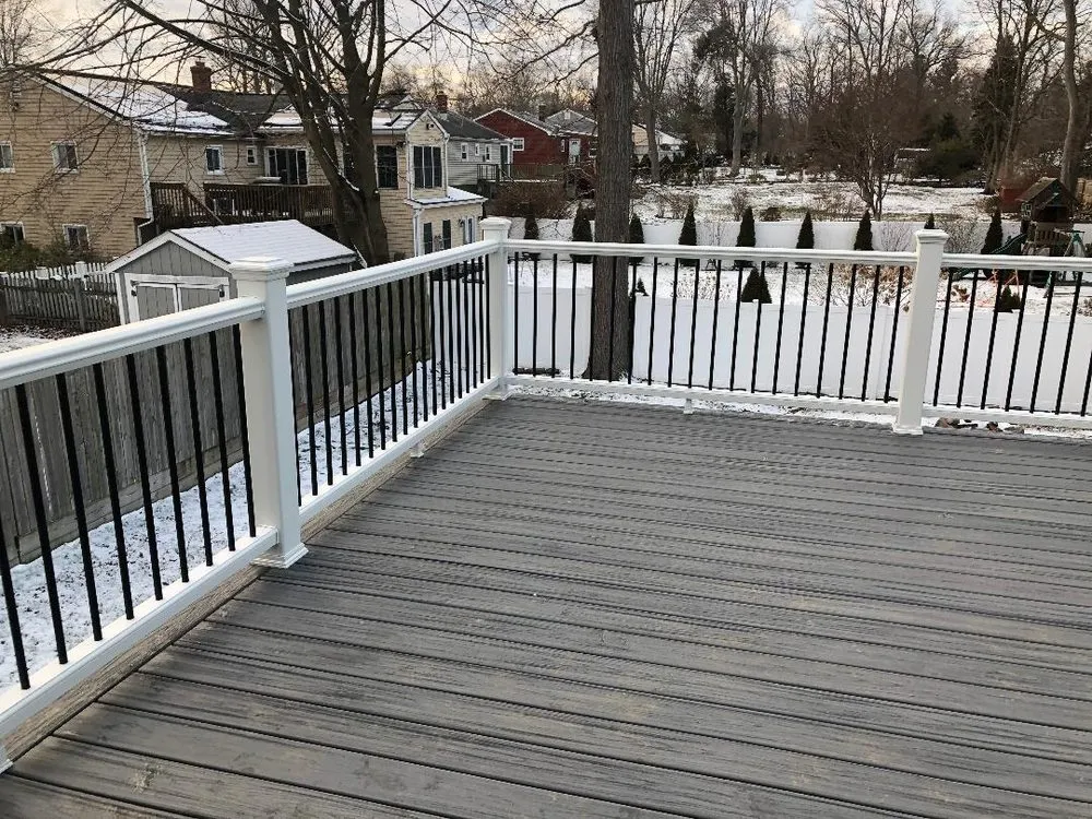 Slide of DiGiorgi Roofing & Siding