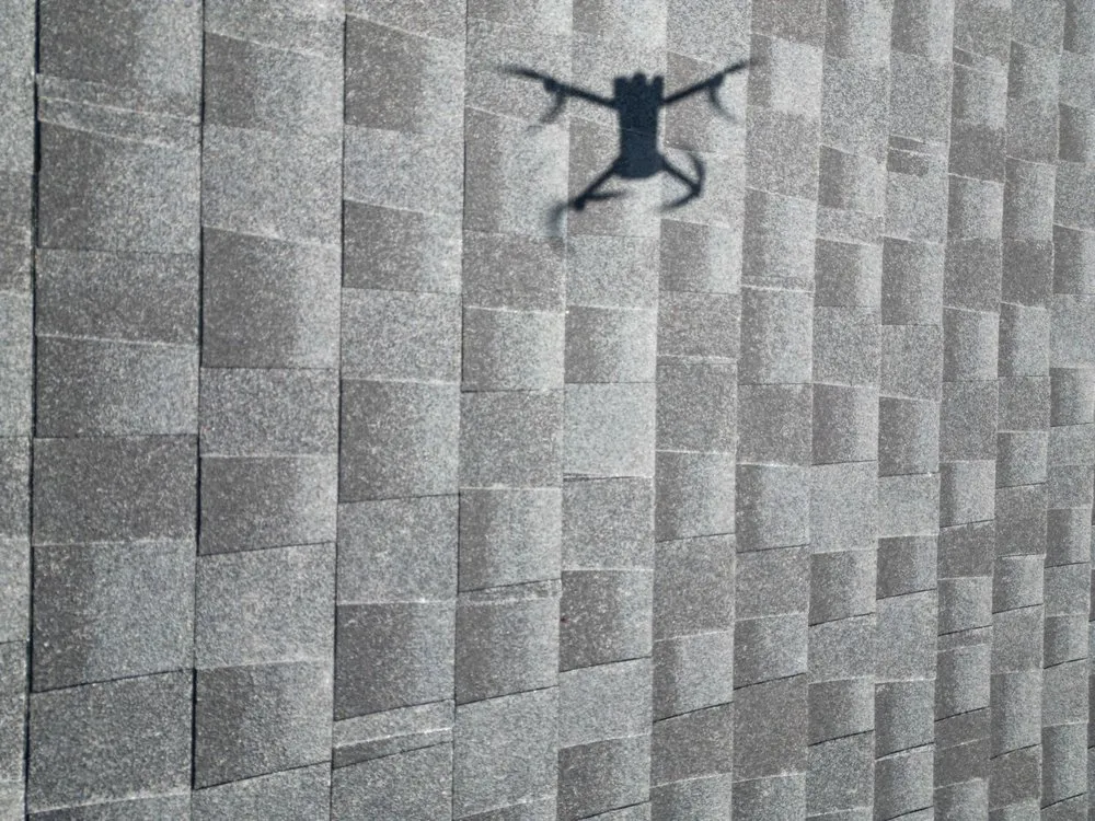 Slide of Diin Construction