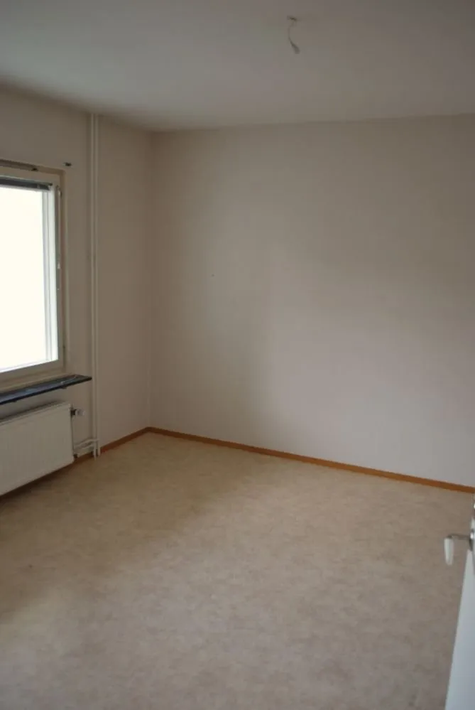 Slide of DILE Construction Company