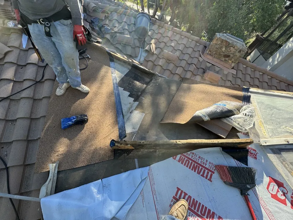 Professional residential roofing service with free inspection in San Fernando Valley, CA by Dilligent Roofing