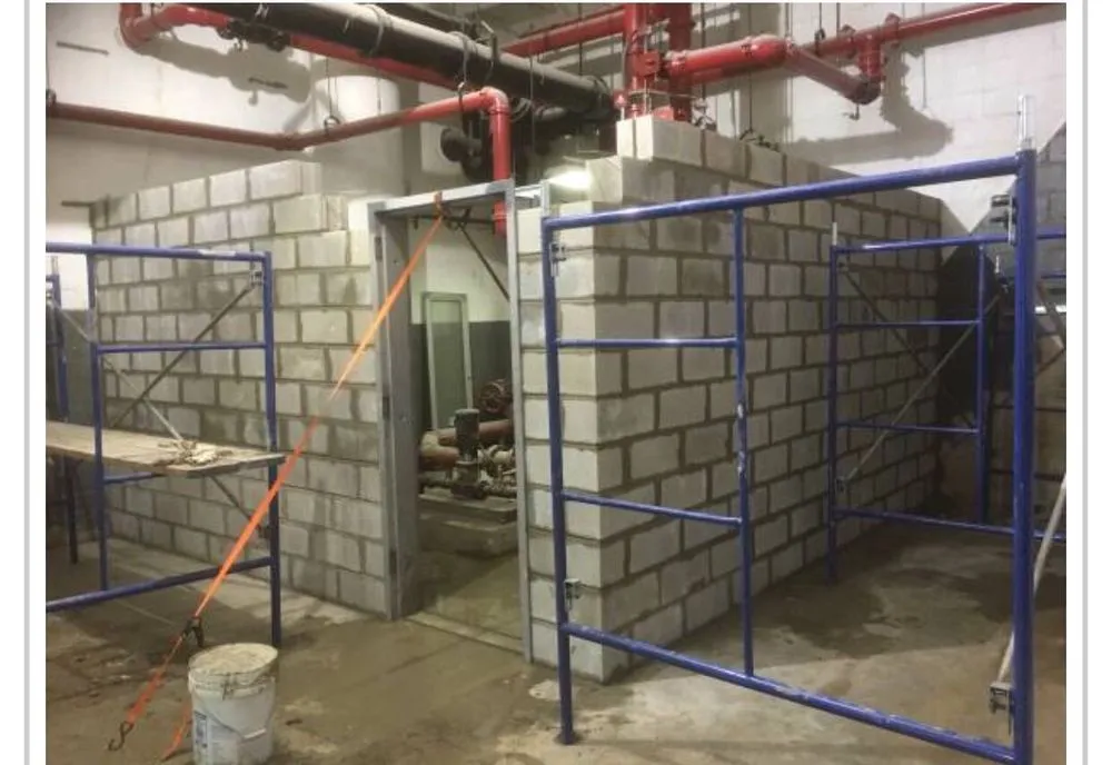 Slide of DINAM DEVELOPEMENT