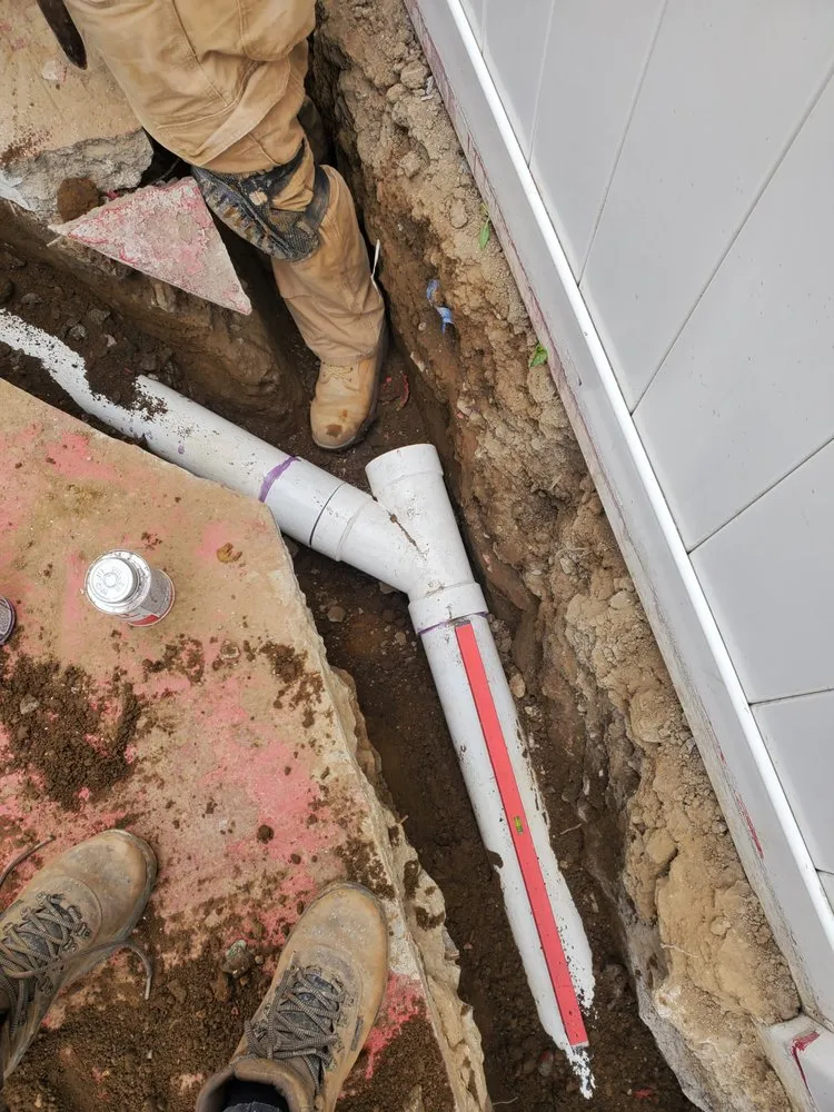 Slide of DINAM DEVELOPEMENT