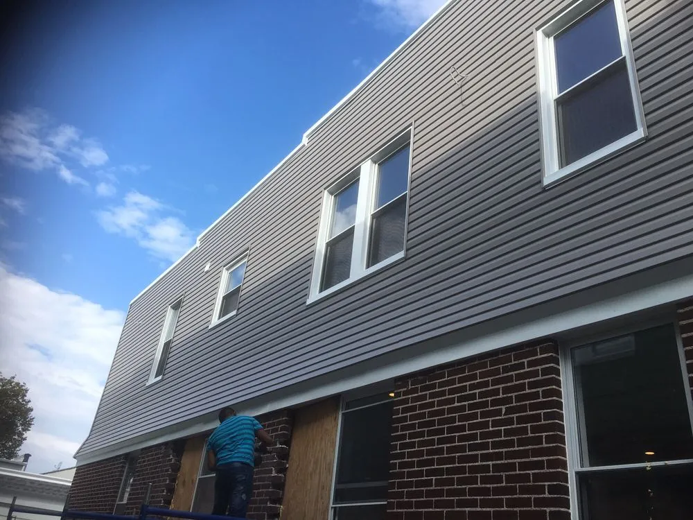 Slide of DINAM DEVELOPEMENT