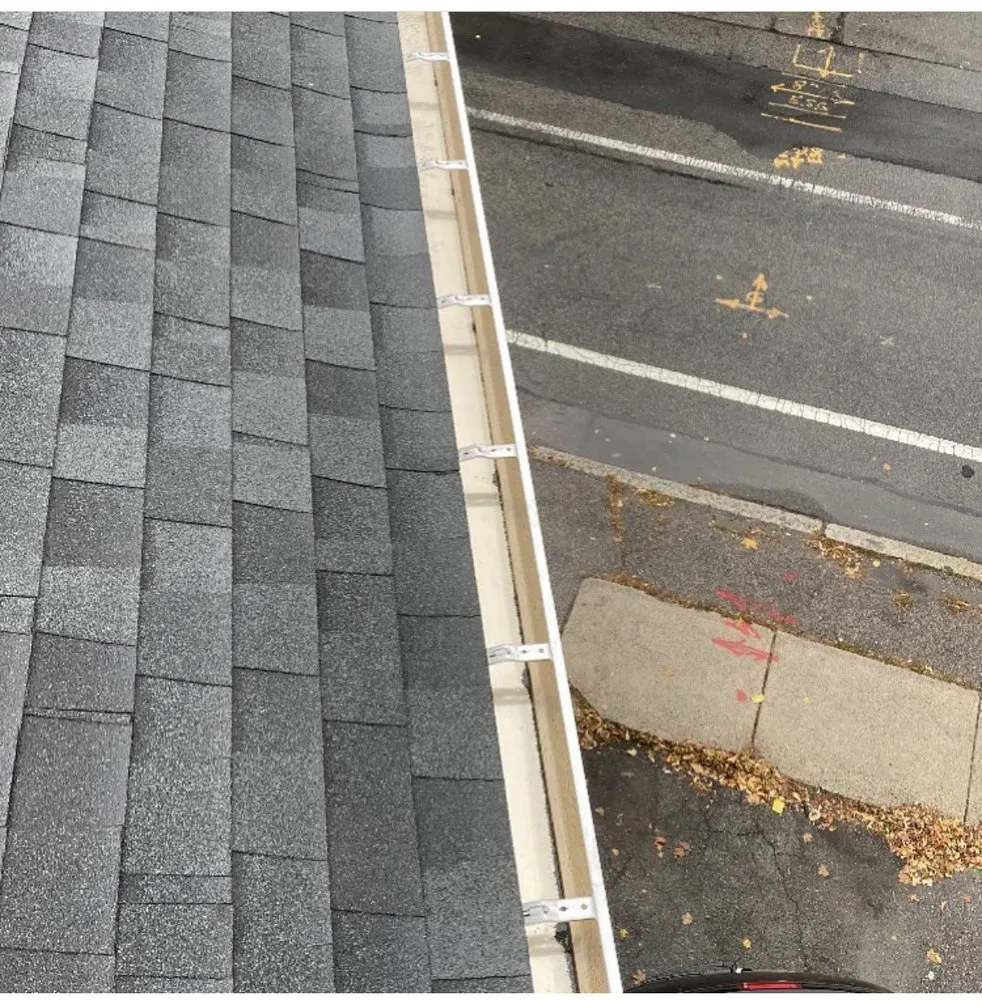 Slide of Dinero Underrated Exterior Cleaning