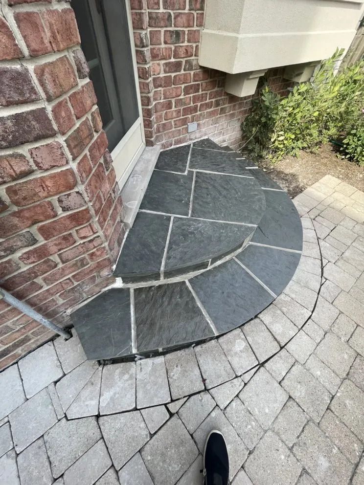 Slide of Diomo Building Services