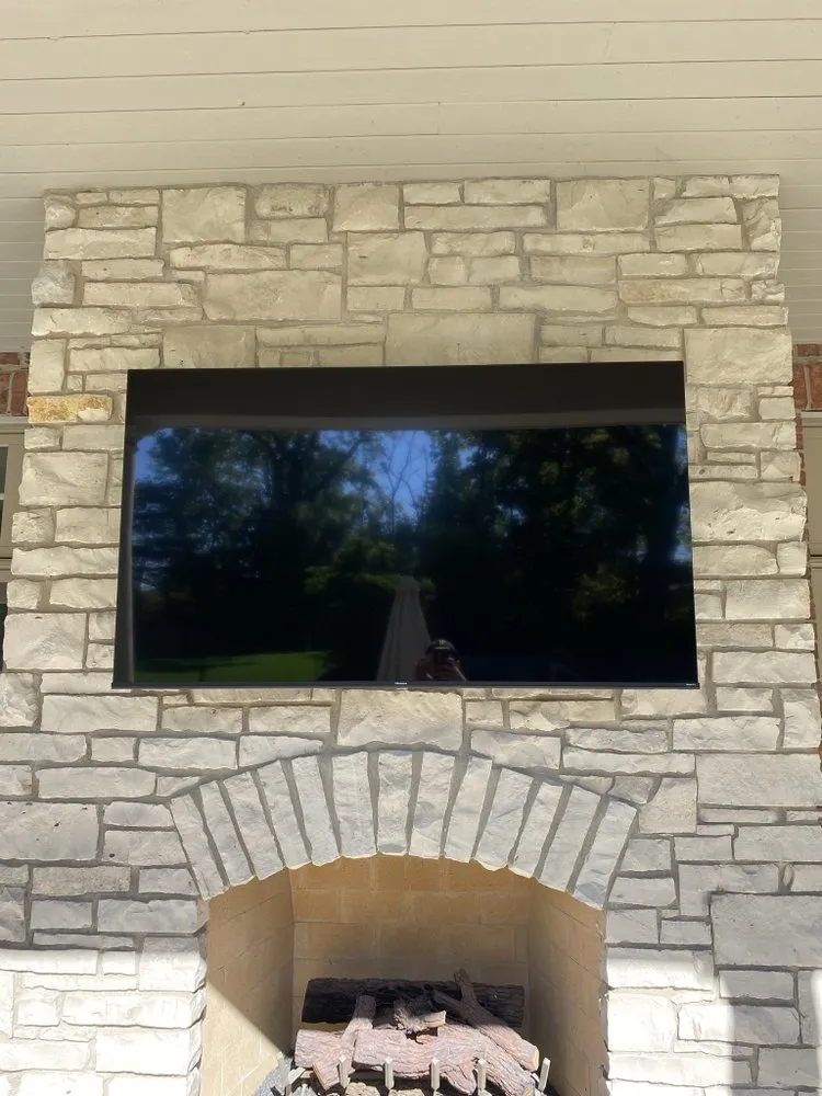 Slide of Diomo Building Services