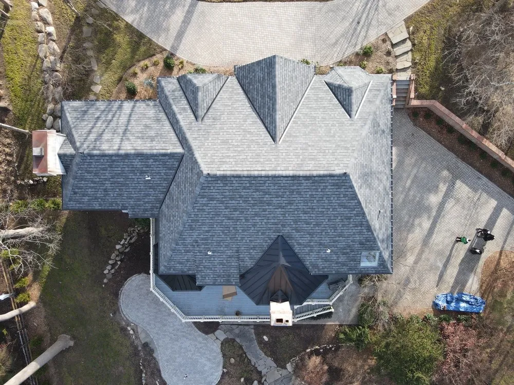 Slide of Dior Construction