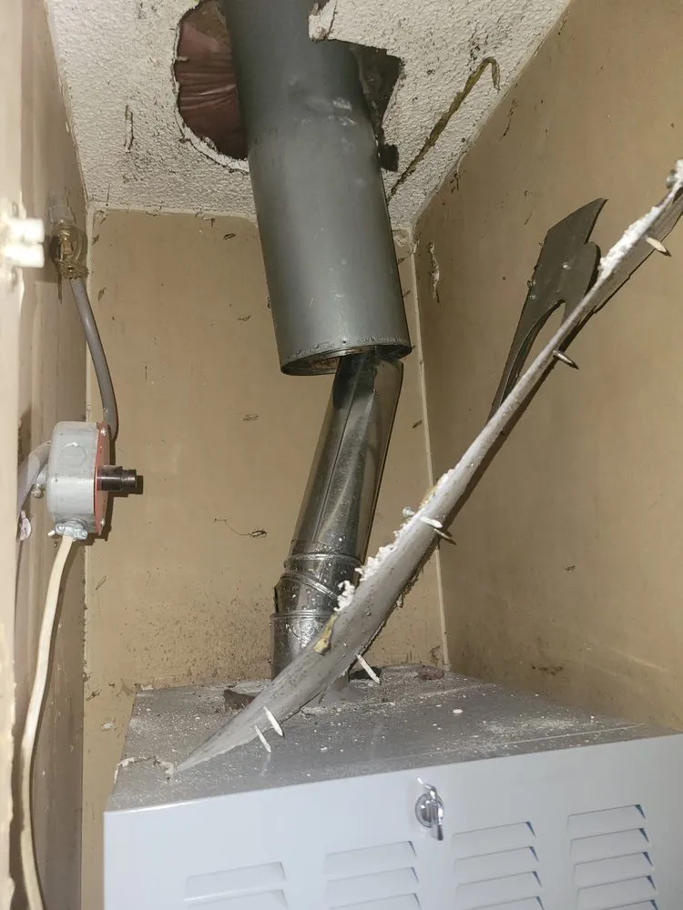 Slide of DiRoma Roofing