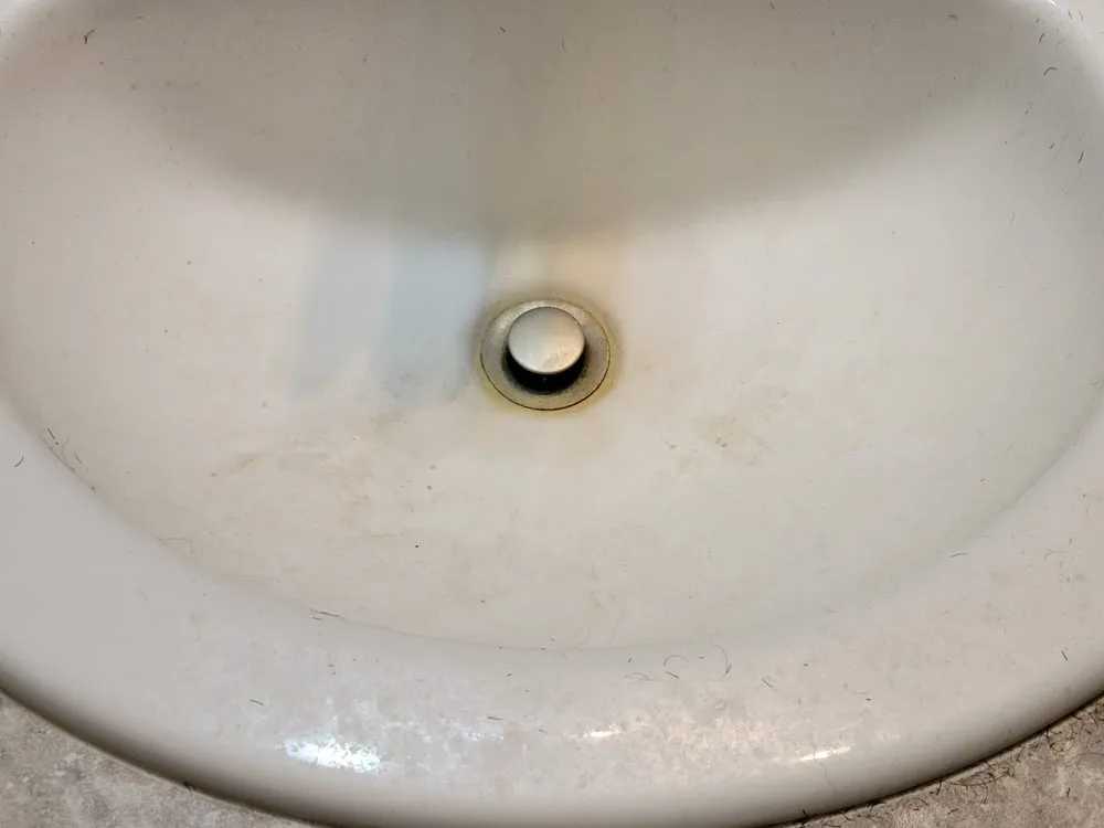 Slide of Dirty Girls Cleaning Services