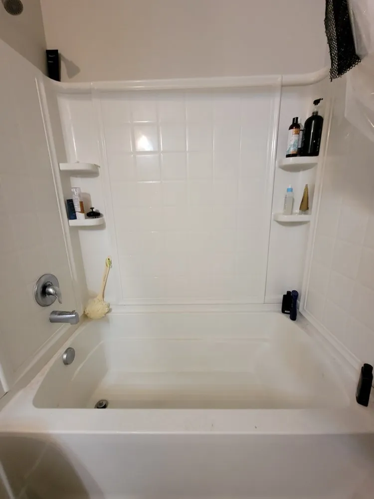 Slide of Dirty Girls Cleaning Services