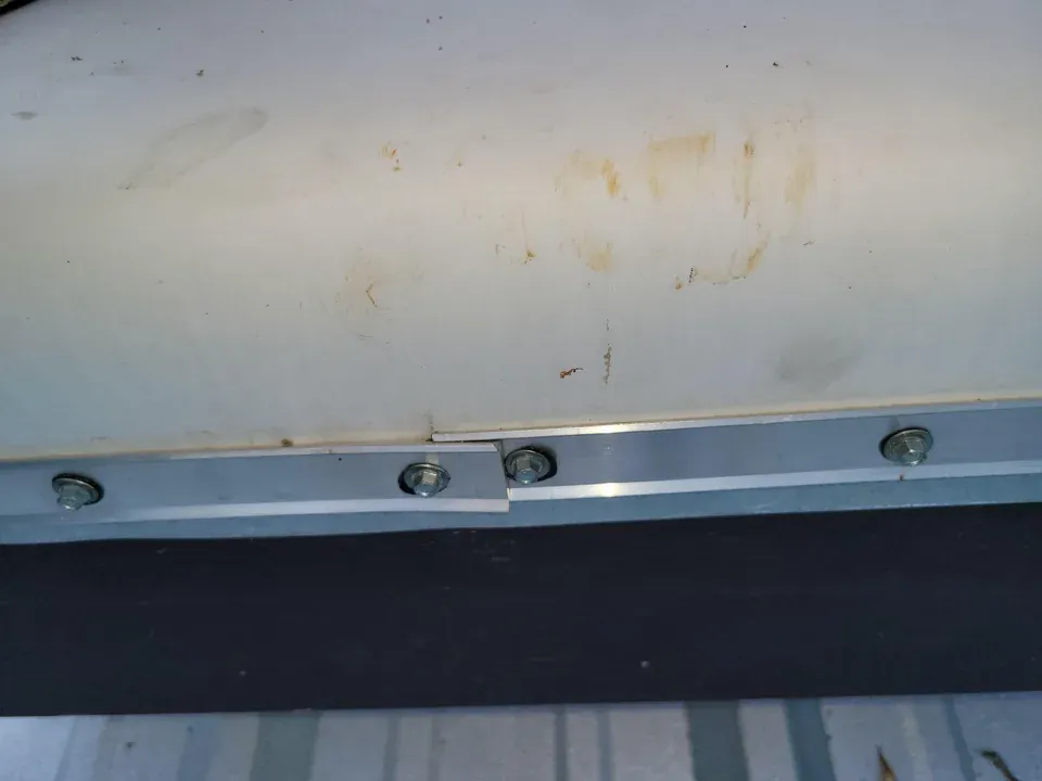 Slide of Discount Roofers