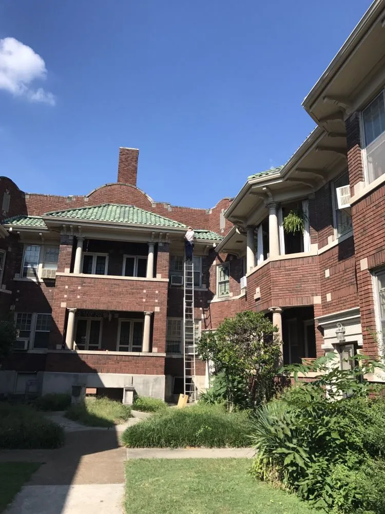 Slide of Discount Roofing