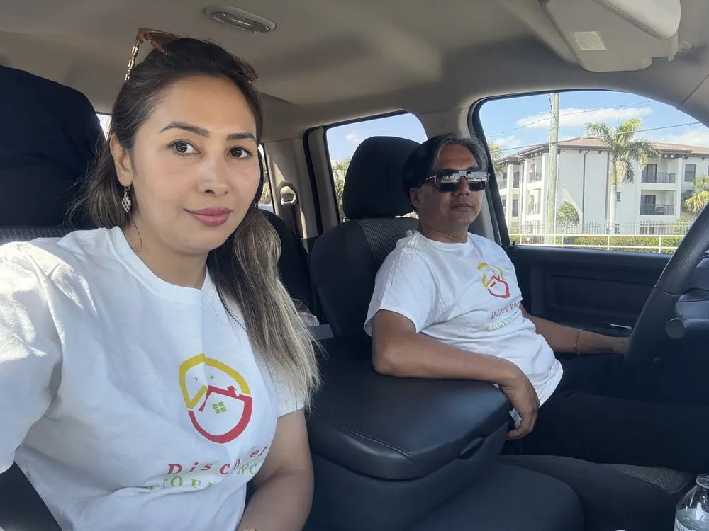 Slide of Discover Roffing