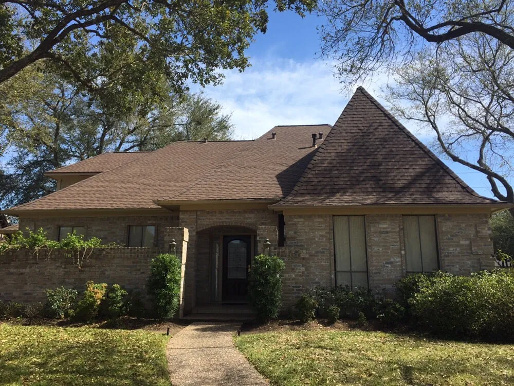 Slide of Discover Roofing