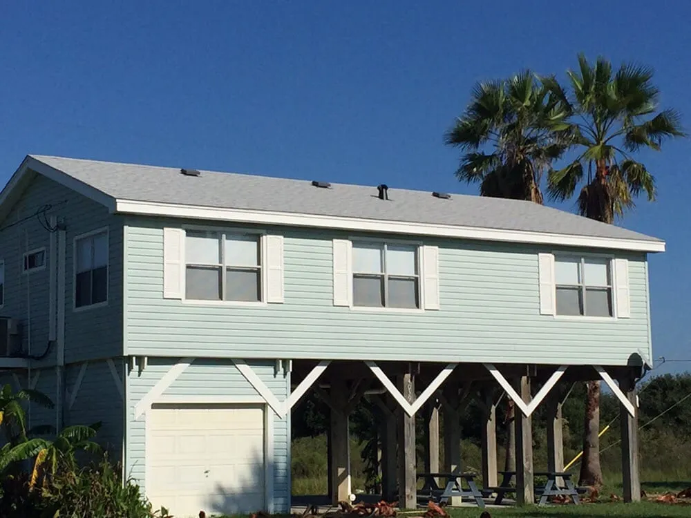 Slide of Discover Roofing