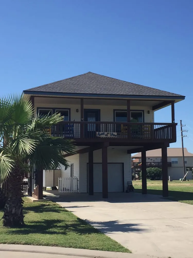 Slide of Discover Roofing