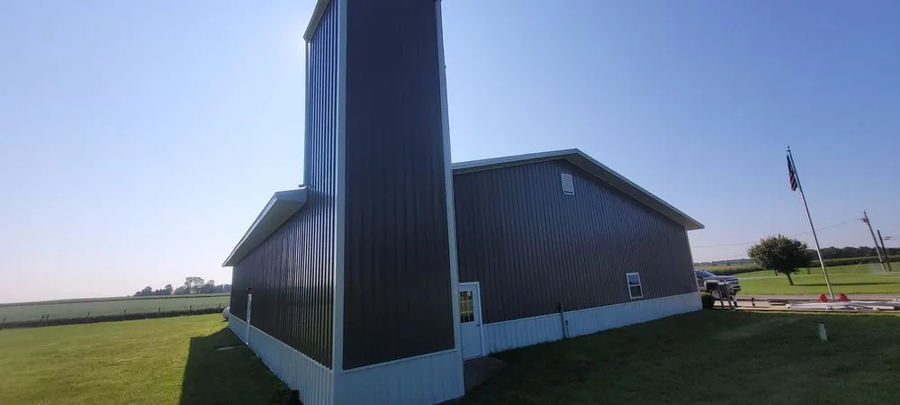 Professional roof leak repair experts serving Milroy, IN - Distinctive Construction