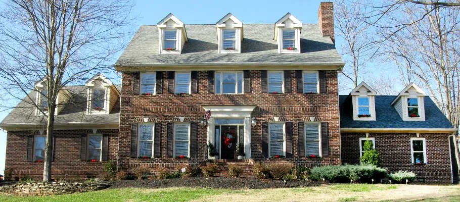 Slide of Distinctive Designs