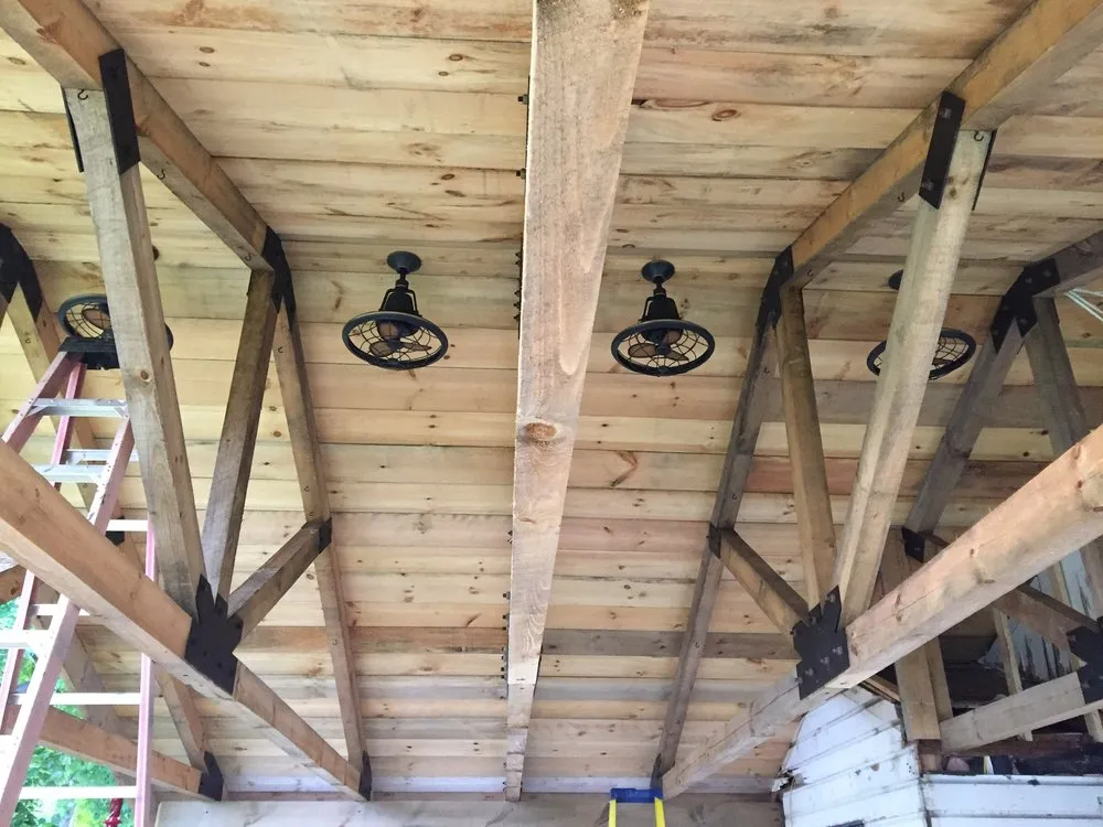 Slide of Distinctive Designs