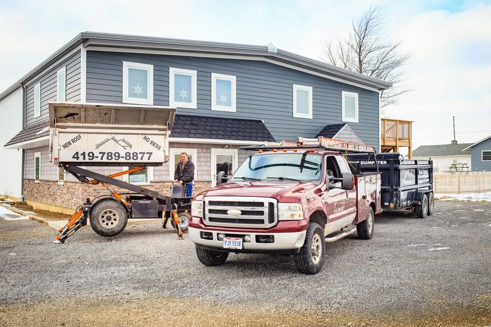 Slide of Distinctive Roof Services