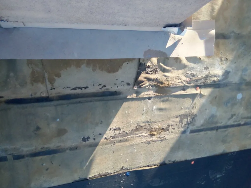 Slide of Diversified Roofing