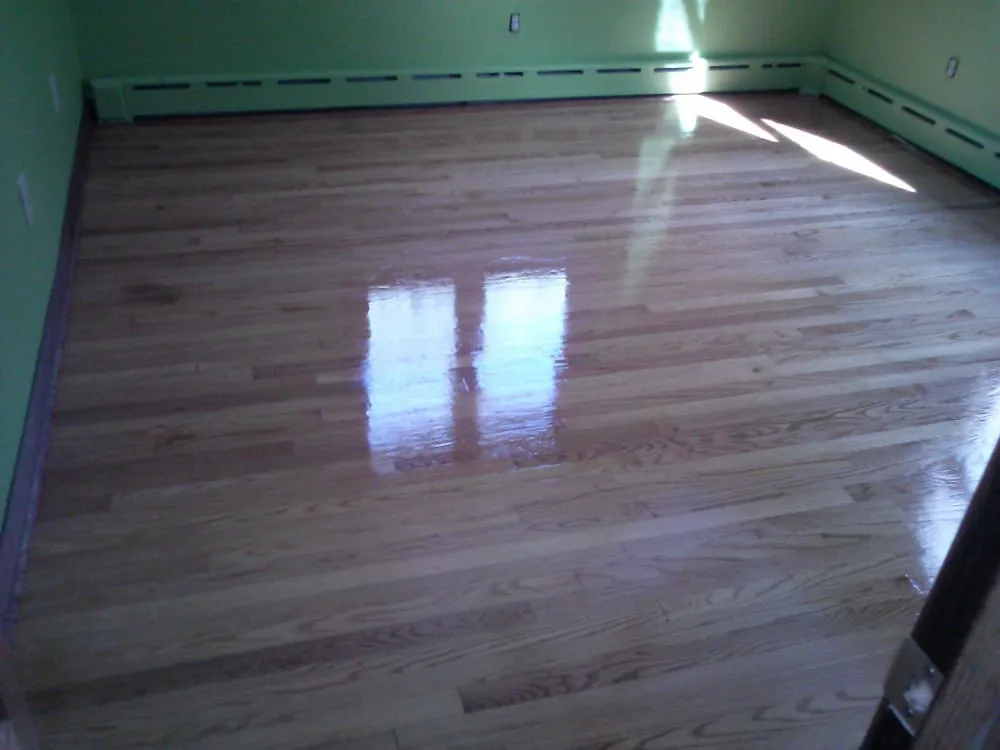 Slide of Divine Roofing & Construction