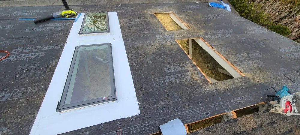 Slide of Divine Roofing & Exterior