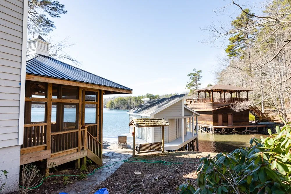 Slide of Division Kanga Roof