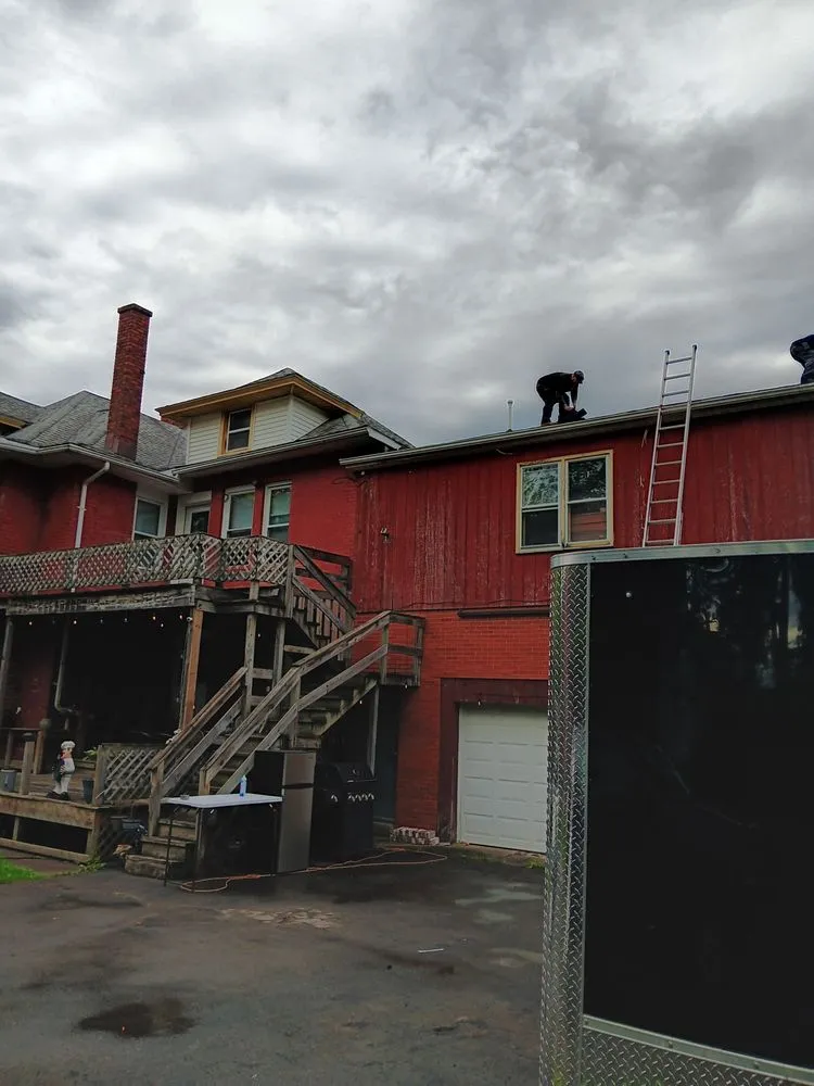 Slide of D&J Home improvement