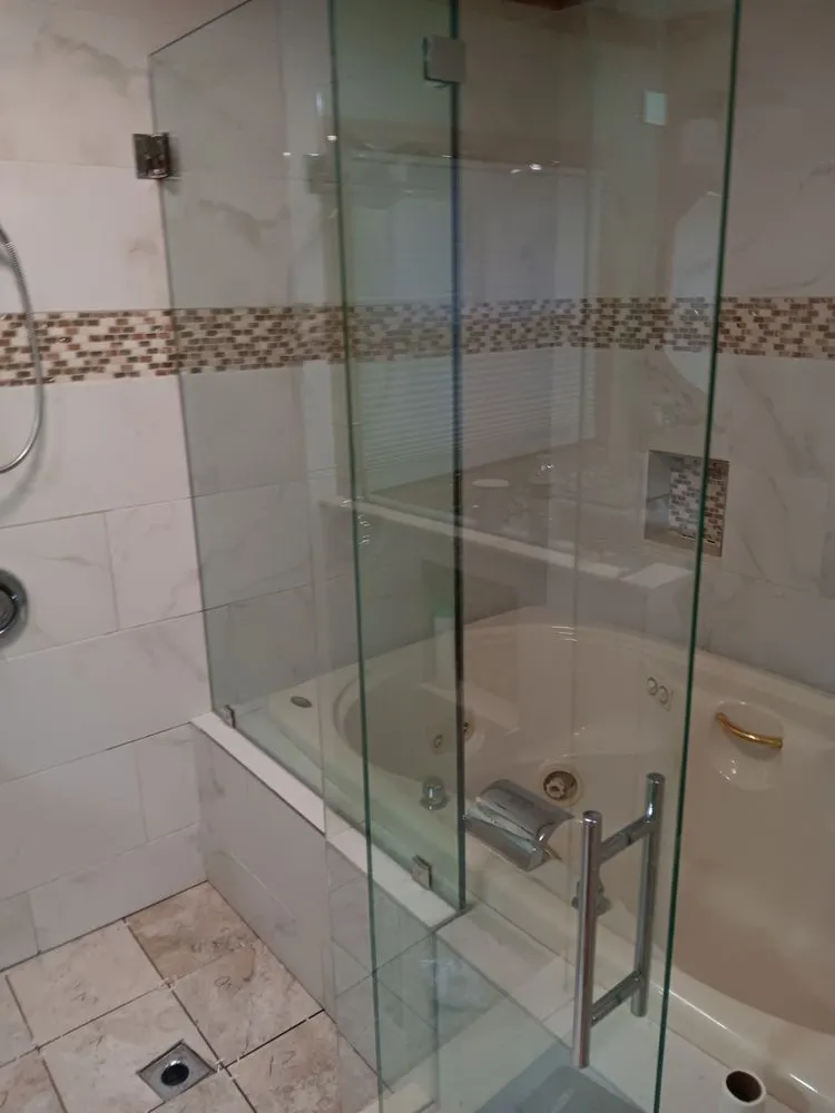 Slide of D&J Home improvement