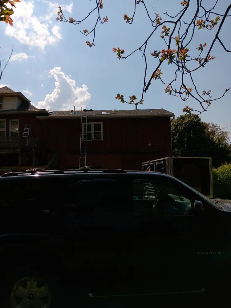 Slide of D&J Home improvement