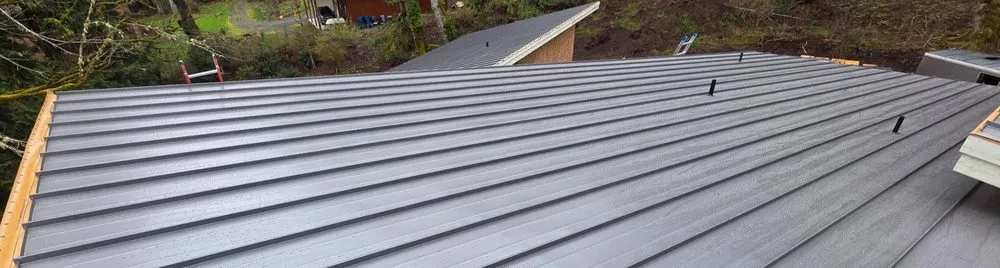 Slide of D&J Roofing