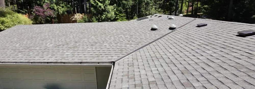 Slide of D&J Roofing