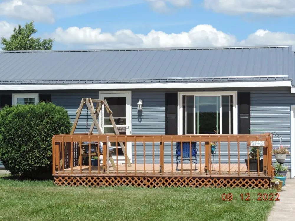 Slide of DJ&R Roofing Contractors