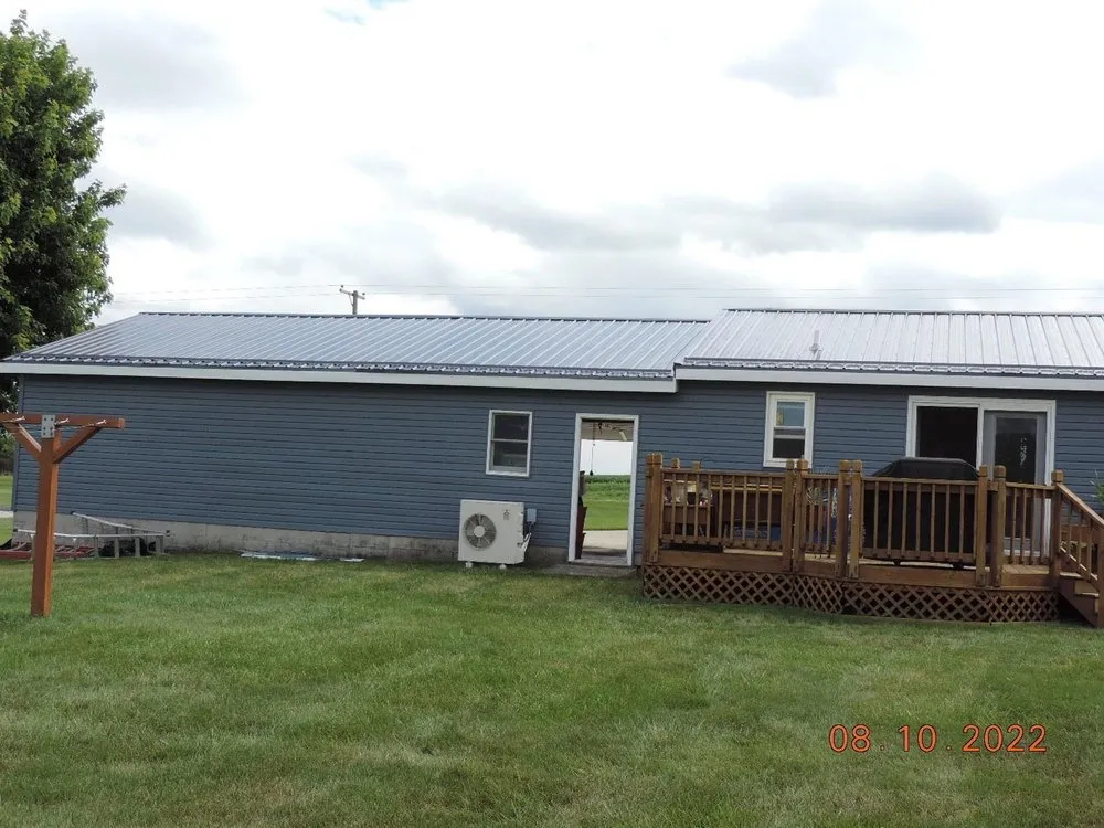 Slide of DJ&R Roofing Contractors