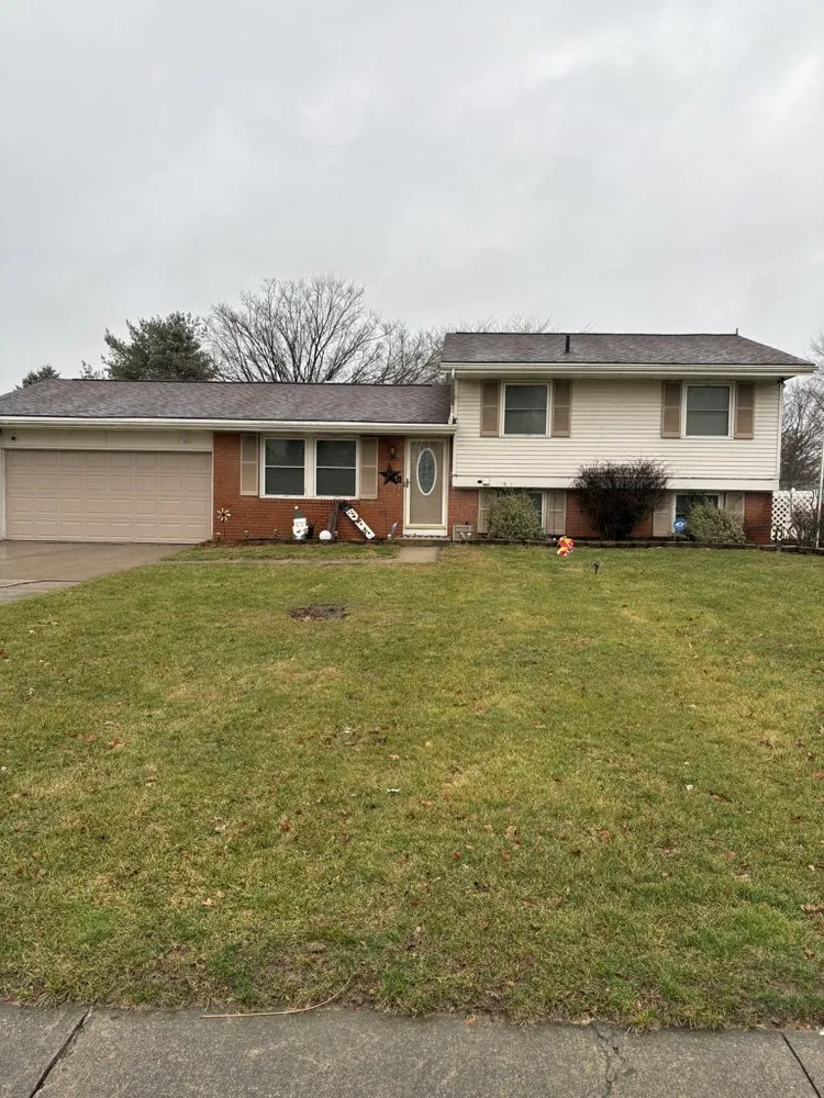 Slide of DJ&R Roofing Contractors