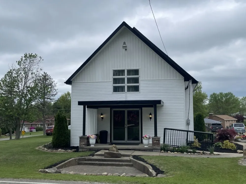 Slide of D&K Roofing