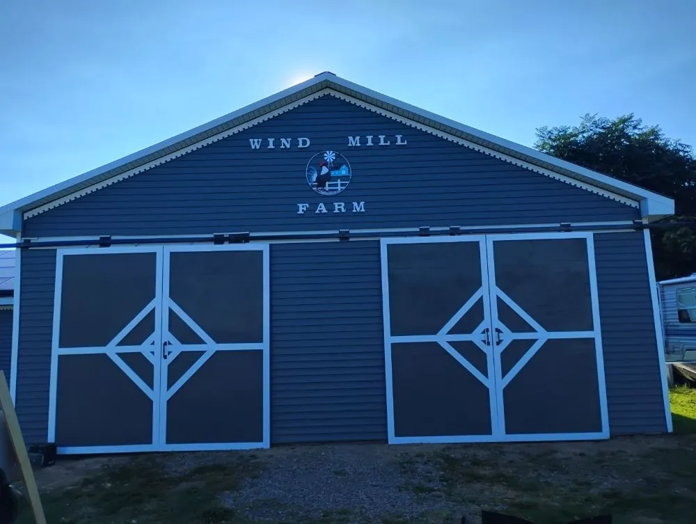 Slide of D&K Roofing