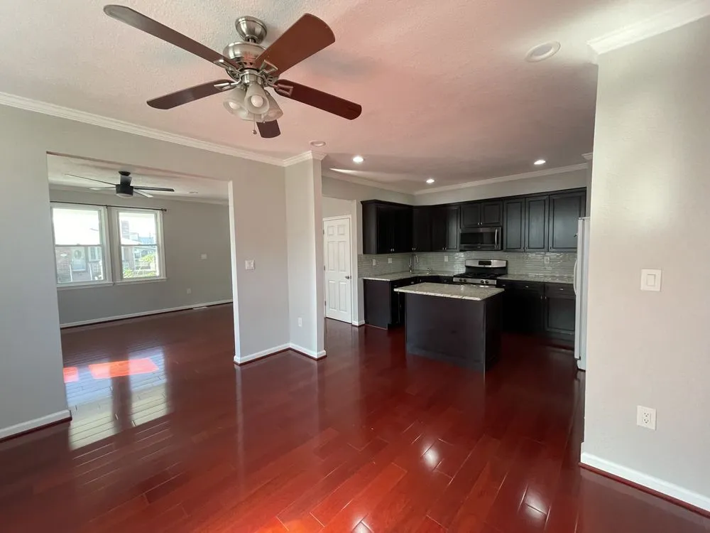 Slide of DL Contracting