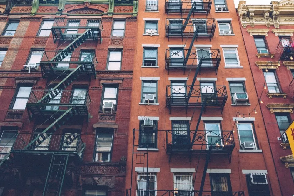 Slide of DL General Contractor