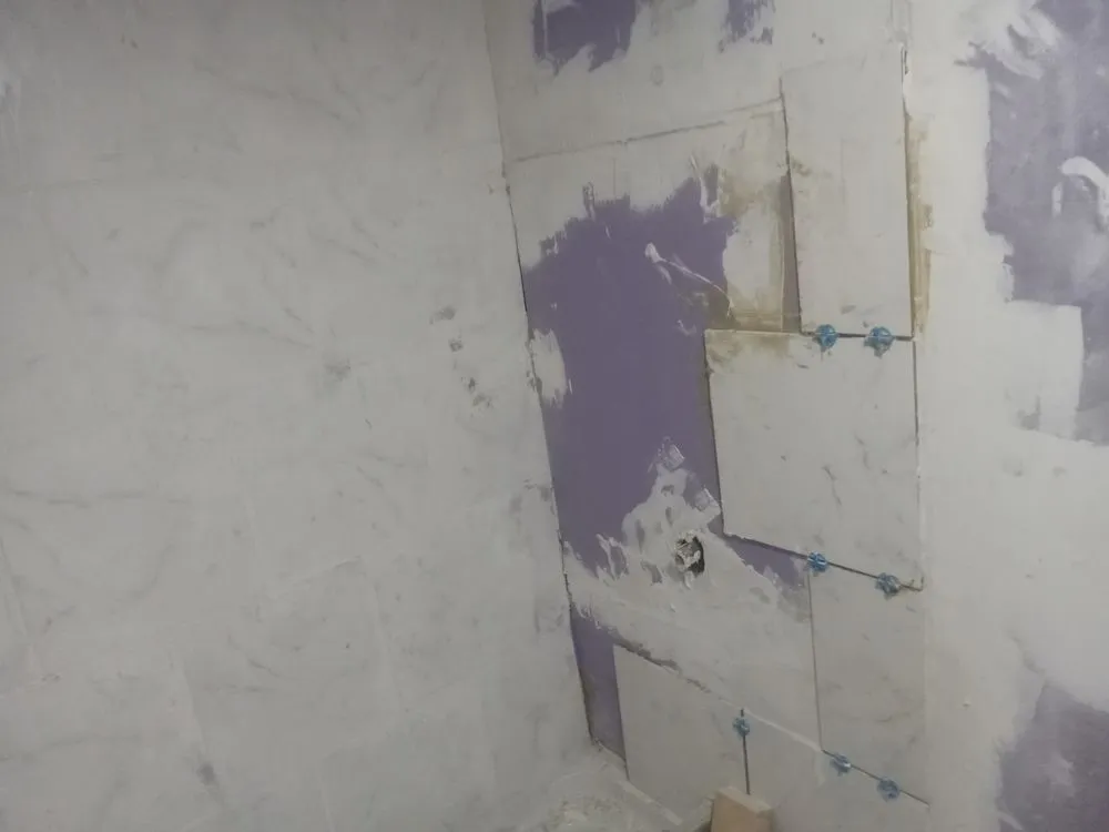 Slide of Dlo's Home Improvement