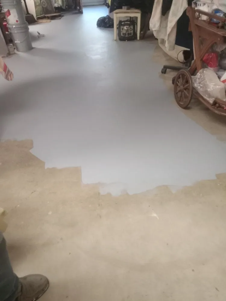 Slide of Dlo's Home Improvement