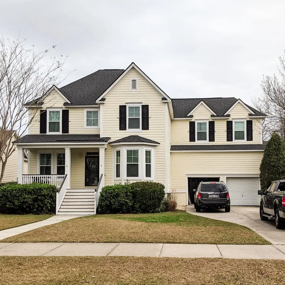 Slide of DLV Roofing & Exteriors