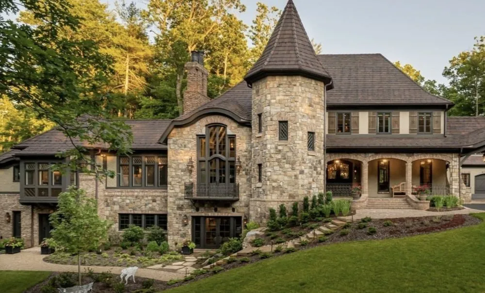 Slide of DLV Roofing Systems