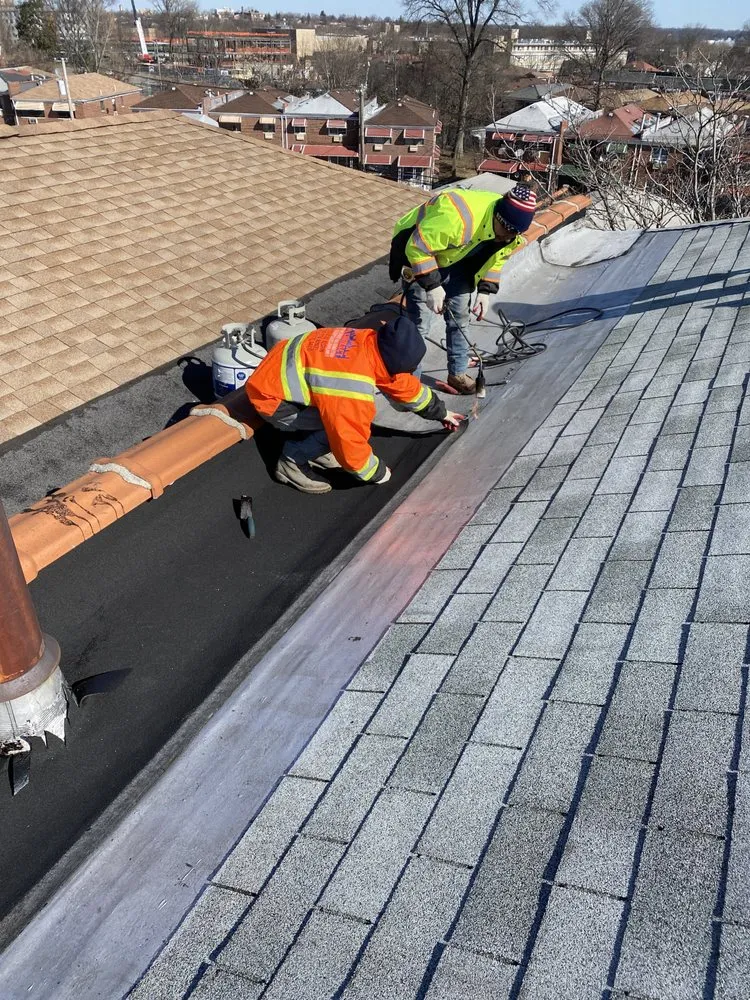 Slide of D&M General Construction