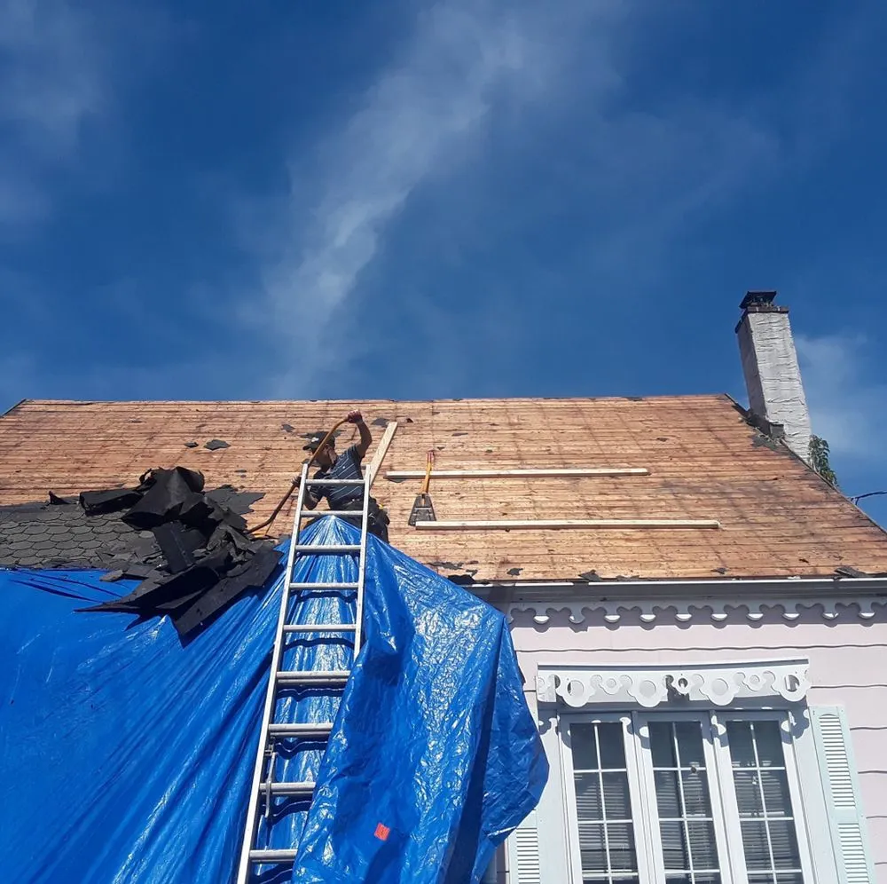 Slide of D&M General Construction