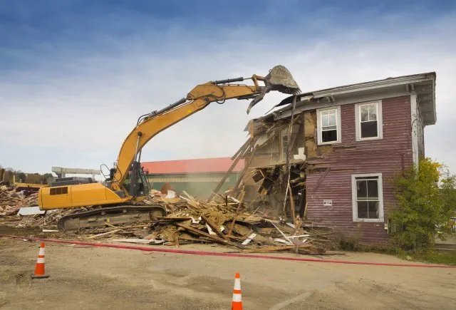 Slide of D&M General Construction